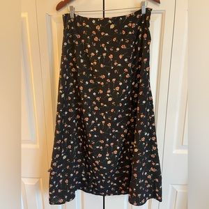 SHEIN Curve Midi skirt w/slit